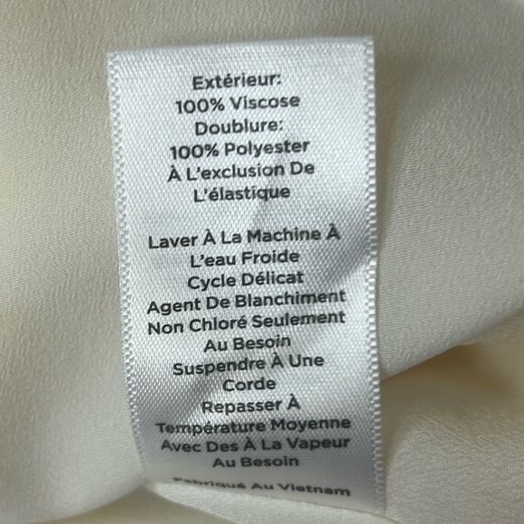 Talbots Yellow and White Floral Long Sleeve Blouse. Size Large. - Picture 8 of 9